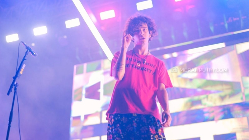 'Frail State Of Mind', Single Teranyar dari The 1975