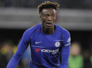 Hikmah Embargo Transfer, Chelsea Temukan Duet Batshuayi-Abraham