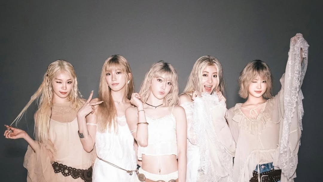 Lirik Lengkap Ash Pertanda Grup K-pop LE SSERAFIM Comeback 