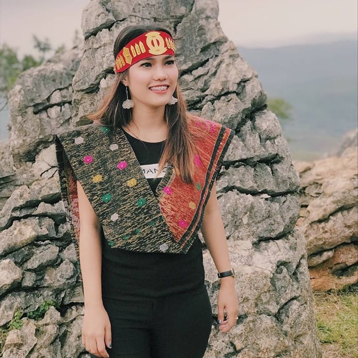 Kain Ulos Warisan Budaya Indonesia