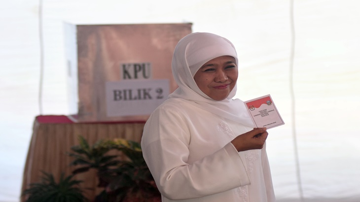 Suara Masuk 96 Persen, LSI: Khofifah-Emil Dardak Pemenang Pilgub Jatim 
