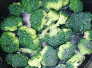 Ternyata, Ini Loh 6 Makanan yang Bisa Sehatkan Mata