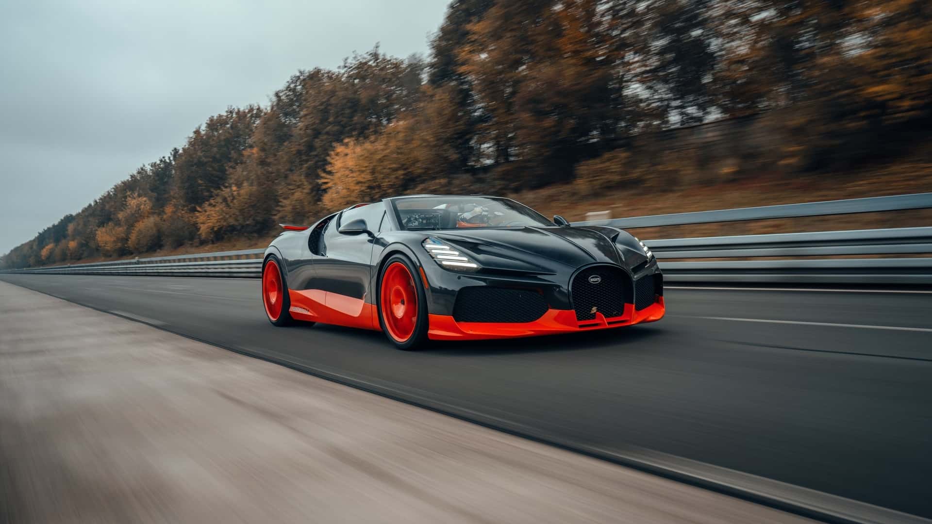 Bugatti Mistral Cetak Rekor Kecepatan Baru, Capai 453,91 Km/Jam