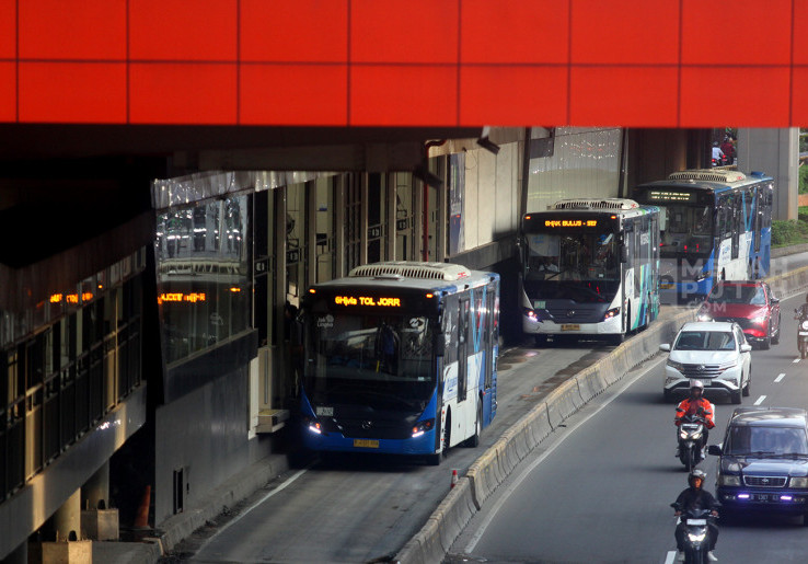 Transjakarta Tegaskan Cuma Prabowo yang Boleh Masuk Jalur Busway