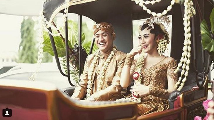 Memilih Busana Pengantin Tidak Semudah yang Dibayangkan