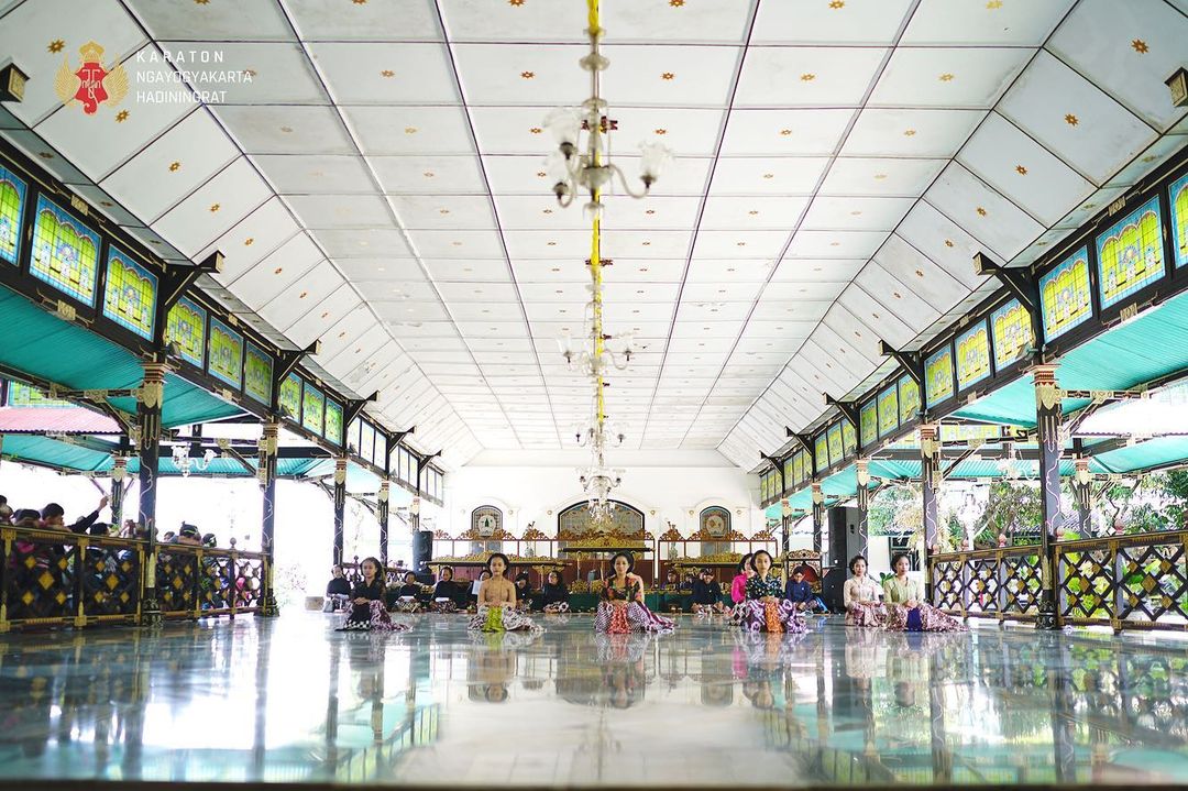 Para penari Keraton Yogyakarta. (Foto : IG keraton Yogyakarta)