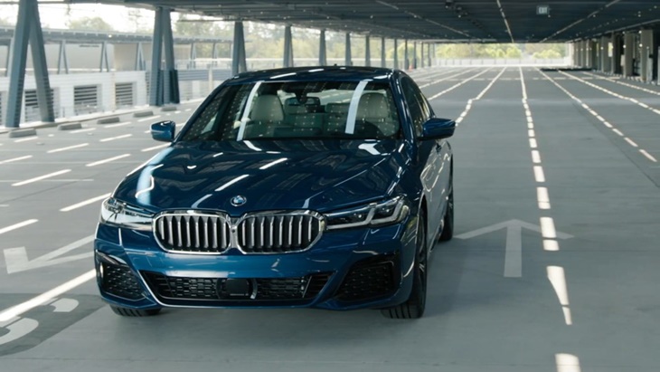  iPhone Kini Bisa Jadi Kunci Digital untuk Mobil BMW