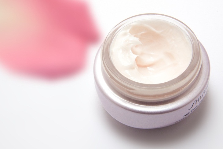 Hydroquinone pada krim pemutih juga tak direkomendasikan untuk ibu hamil. (Foto: Pixabay/stux)