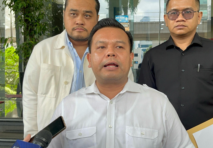 Kuasa Hukum Hasto Laporkan Penyidik Rossa Purbo Bekti ke Dewan Pengawas KPK
