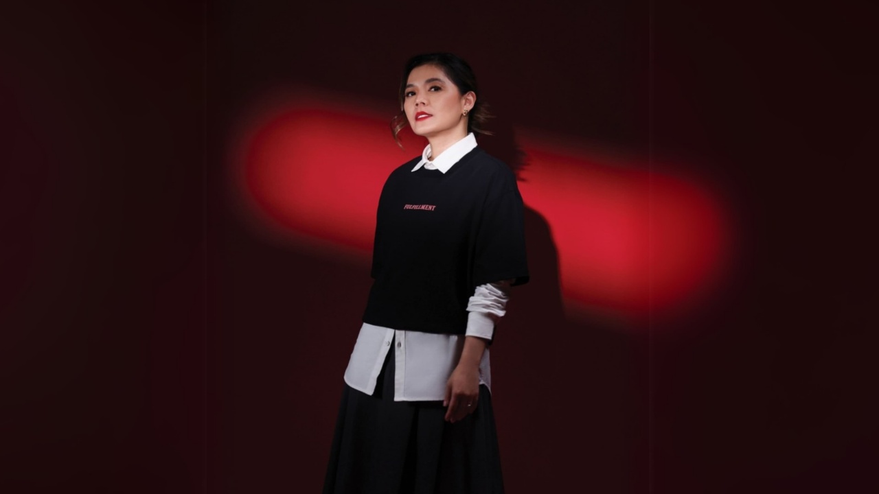 Tren Pakaian Unisex Bertemu Inspirasi Hidup ala Merry Riana