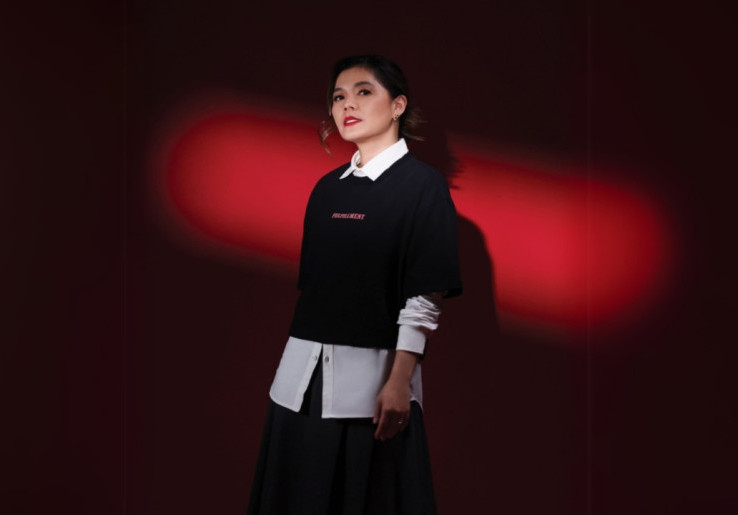 Tren Pakaian Unisex Bertemu Inspirasi Hidup ala Merry Riana