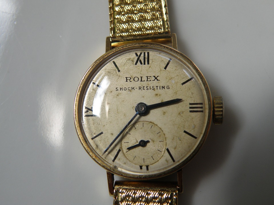 Rolex jadul yang memiliki harga jual tinggi (Pixabay/diegom)