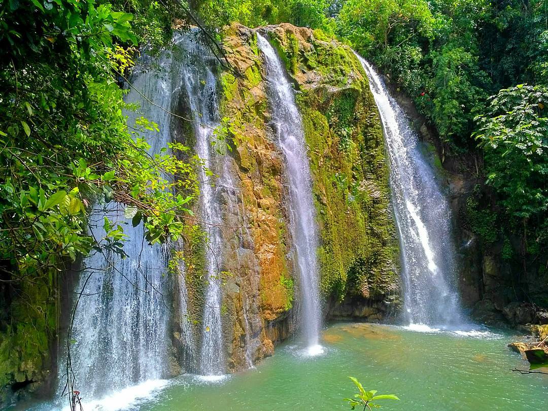 Mengecap Nikmat Alam Pabeti Lakera, Air Terjun 4 Tingkat di Sumba Barat