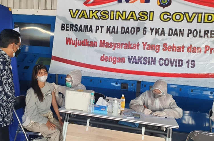 Bandara Adisutjipto dan Stasiun Tugu Yogyakarta Buka Layanan Vaksinasi COVID-19