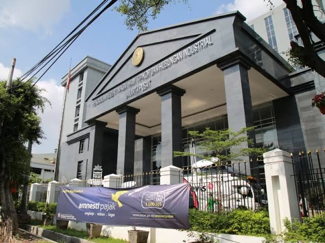 Terbukti Terima Suap hingga Langgar Sumpah Jabatan, 3 Hakim yang Bebaskan Ronald Tannur Dipenjara 7 dan 10 Tahun