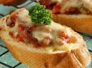 Pagi ini Sarapan ala Prancis dengan Baguette Daging Paprika