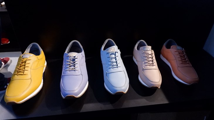 Keren, Kamu Bisa Pesan Sepatu Custom dengan 16 Pilihan Warna di Urban Sneaker Society 2019