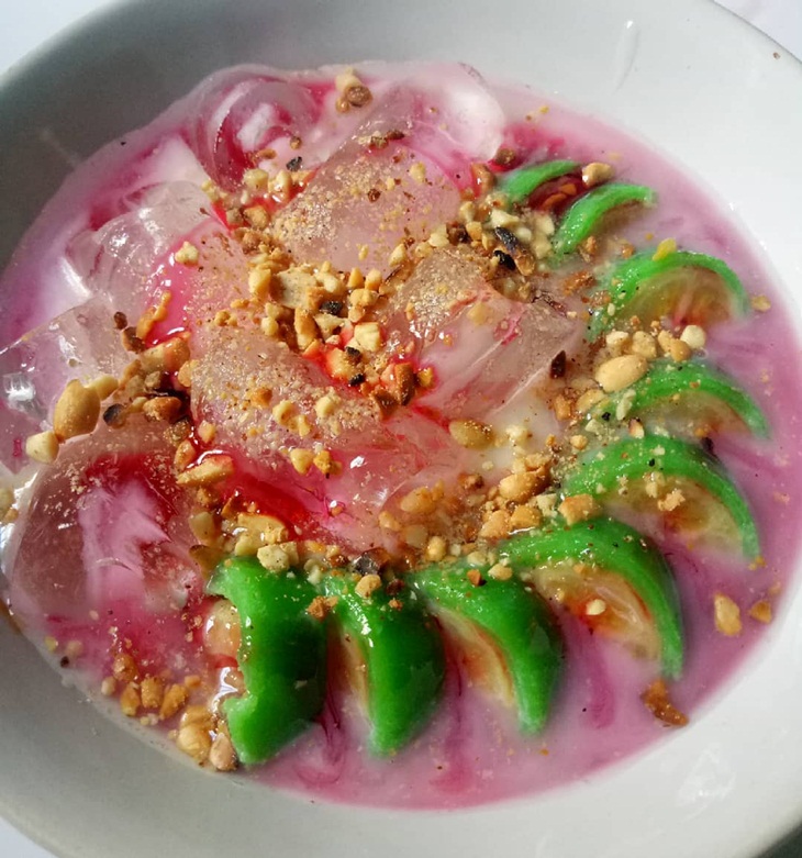 Es pisang ijo. (Foto: instagram.com/putra_pisang_ijo)