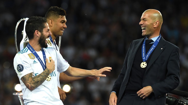Isco dan Zinedine Zidane. (Zimbio)