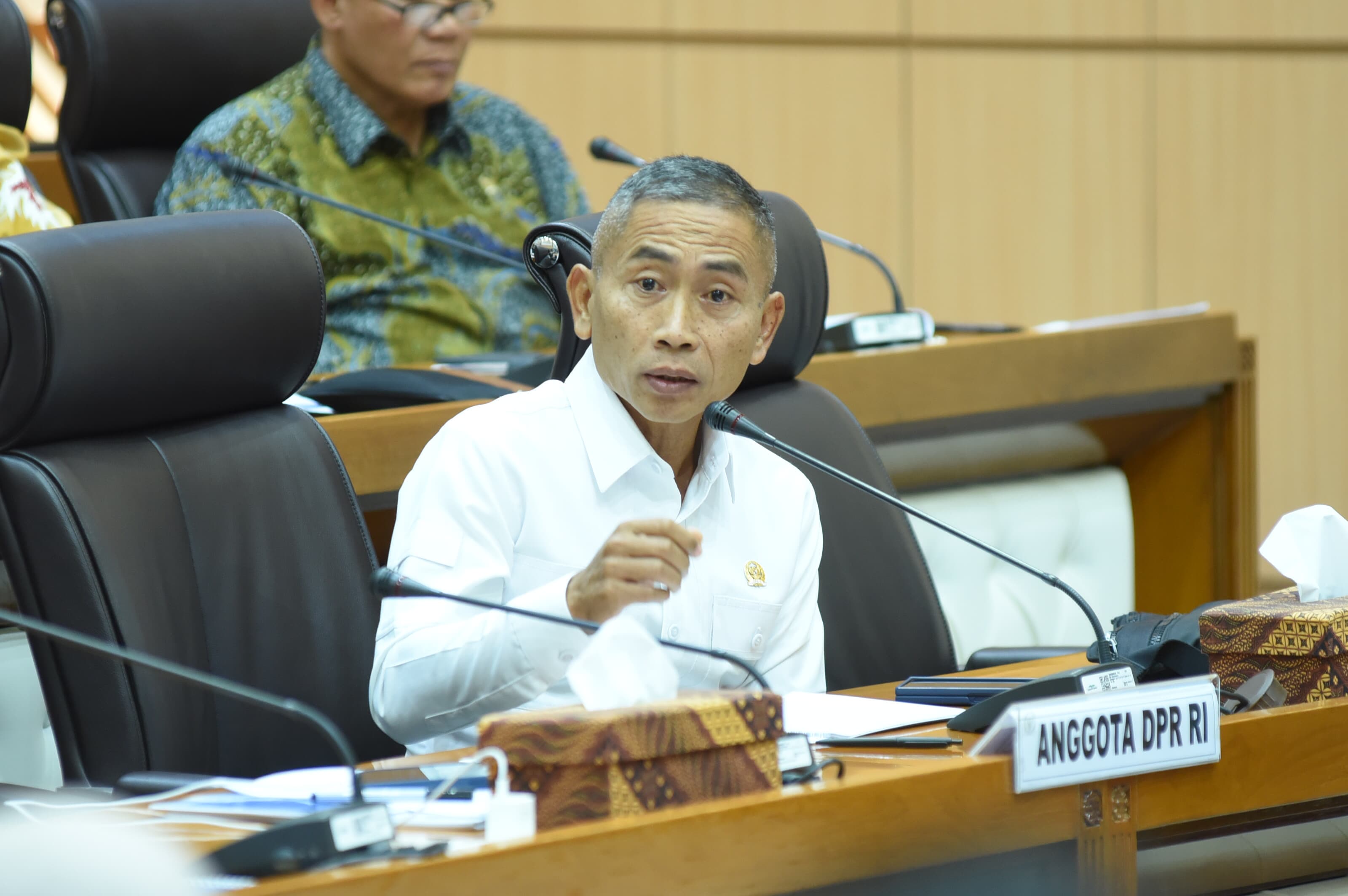 Gelombang PHK Massal: Ribuan Pekerja Terancam, Industri Padat Karya Minta Perlindungan