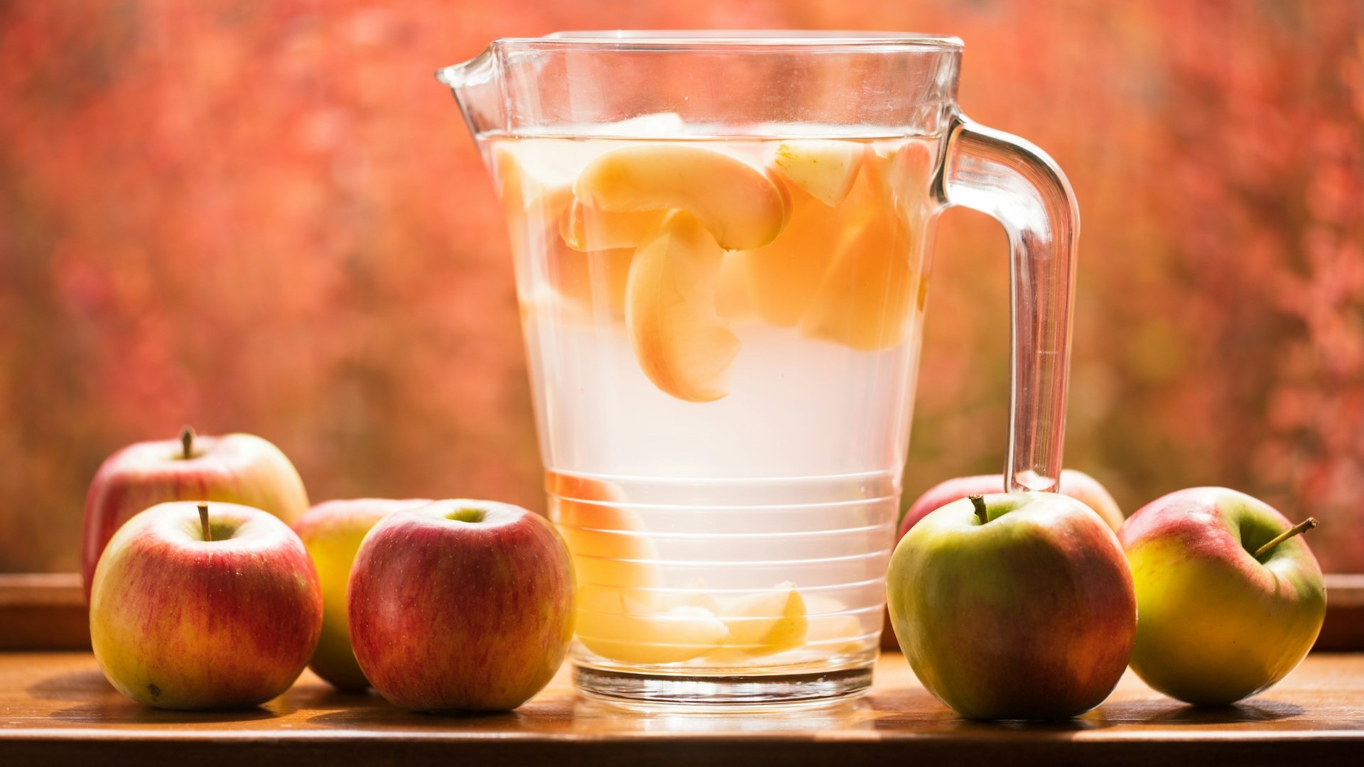 Air Hangat dan Infused Water Tingkatkan Kesehatan Usus