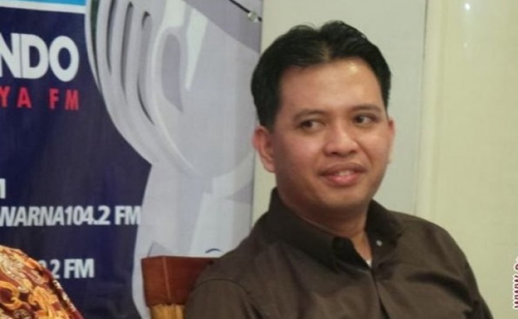 Direktur Eksekutif Poltracking Hanta Yudha