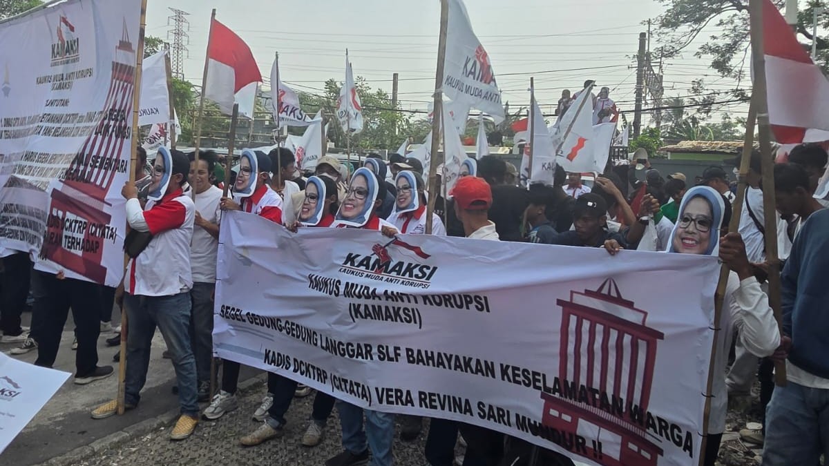KAMAKSI Geruduk Kantor Citata DKI, Desak Penertiban Bangunan Tanpa SLF