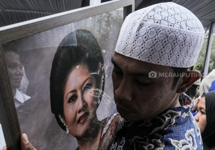Annisa Pohan Ungkap Cita-Cita Terpendam Mendiang Ibu Ani