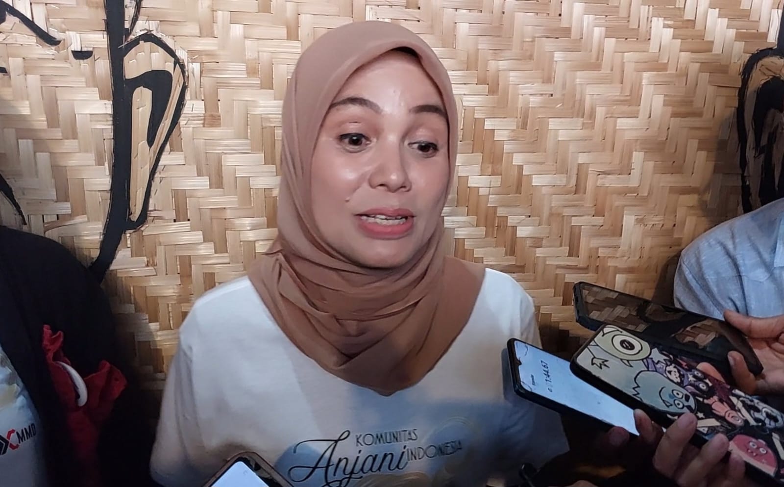 Atikoh Sebut Bakal Dampingi Ganjar saat Debat Capres Perdana