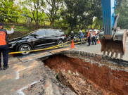 PSI DKI Soroti Kelambanan Penanganan Jalan Ambles di Lenteng Agung