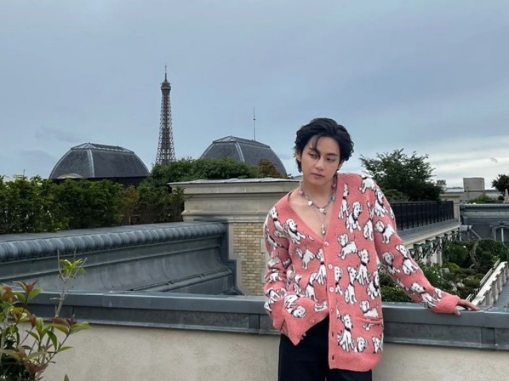 Celine Tutup Paris Fashion Week, Dihadiri V BTS, Lisa BLACPINK, dan Park Bo Gum