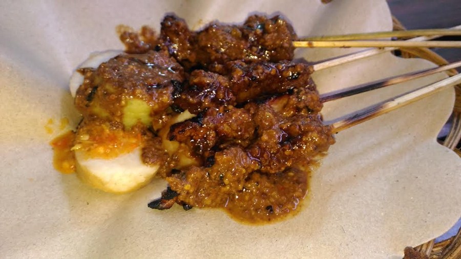 Sate Mbok Ayu di Bandung (MP/Rina Garmina)