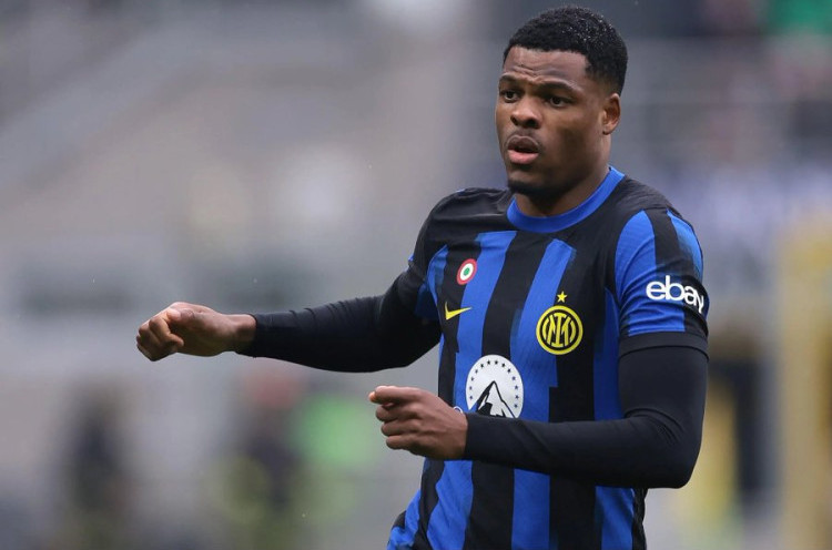 Kabar Baik untuk Manchester United, Denzel Dumfries Akan Dijual