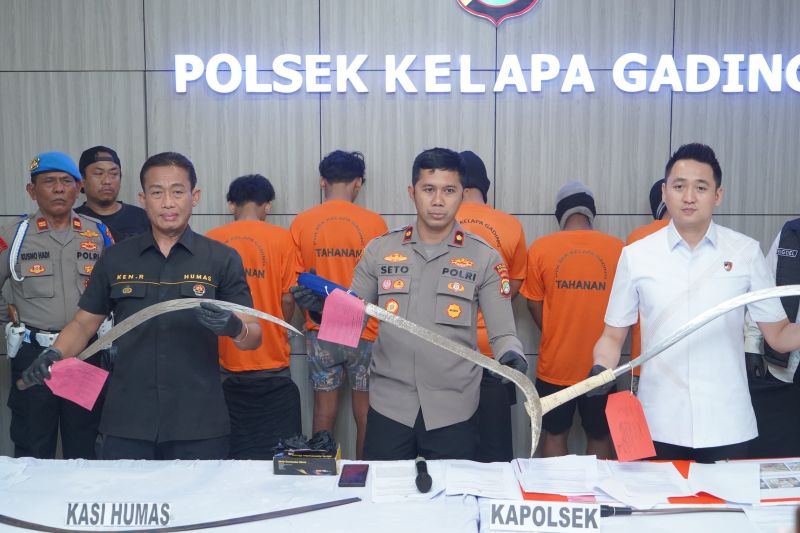 Remaja Bandar Senjata Tawuran Dibekuk, Biasa Transaksi COD Sekitar Kelapa Gading