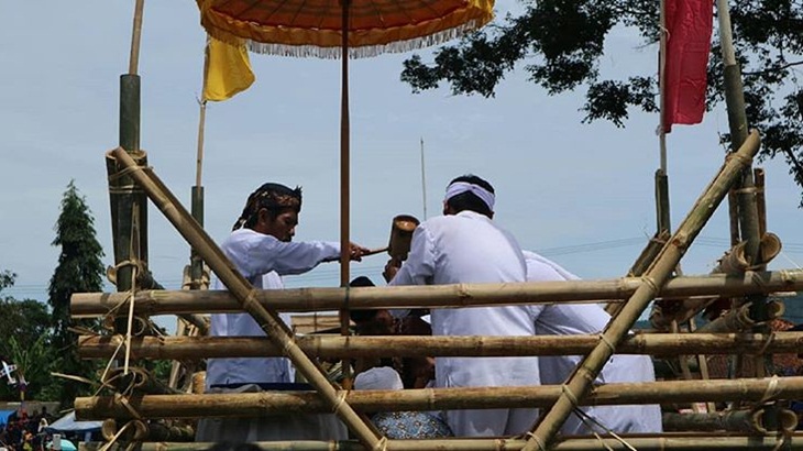 Upacara Adat Nyangku, Penghormatan Masyarakat Ciamis terhadap Leluhur
