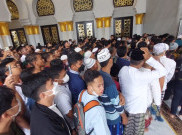  Salat Jumat Perdana di Masjid Syeikh Zayed Solo Penuh