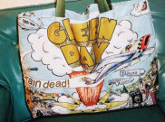 Green Day X Brain Dead Hadirkan Koleksi Merchandise Anyar