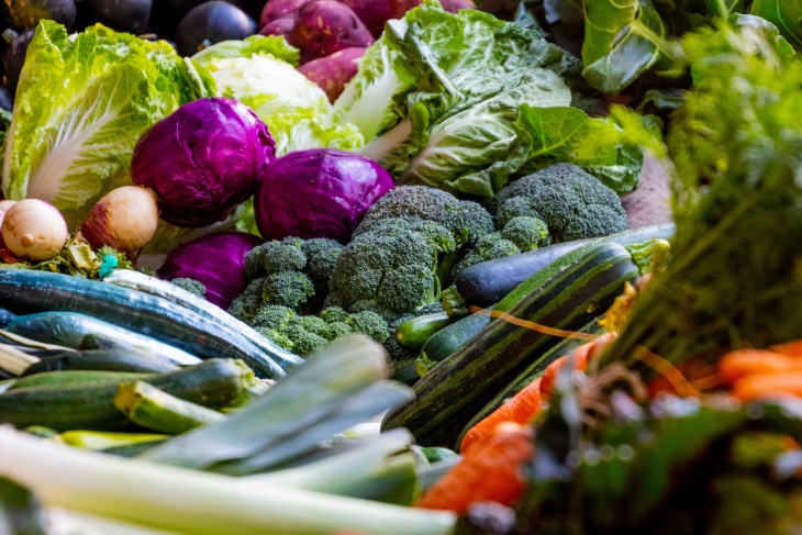 Lebih Tahan Lama, Begini Cara Bekukan Sayur dan Buah