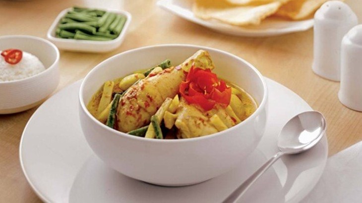 Segarnya Kuah Gulai Ayam Rebung, Spesial untuk Berbuka Puasa