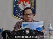 Mendagri Tito Prediksi Corona Berakhir 2022