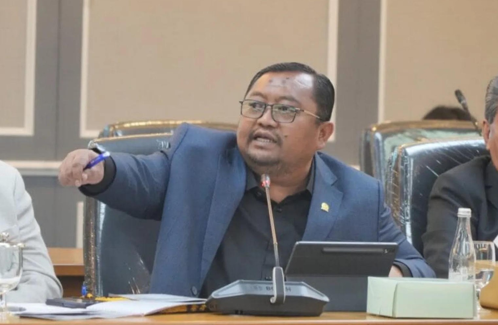 Momen Anggota DPR Cecar Kalapas Cibinong soal AC dan Sofa yang Mendadak Lenyap