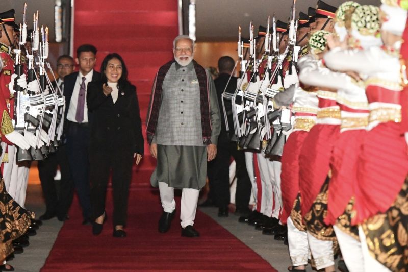 PM India Narendra Modi Tiba di Indonesia