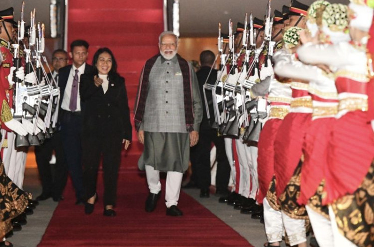 PM India Narendra Modi Tiba di Indonesia