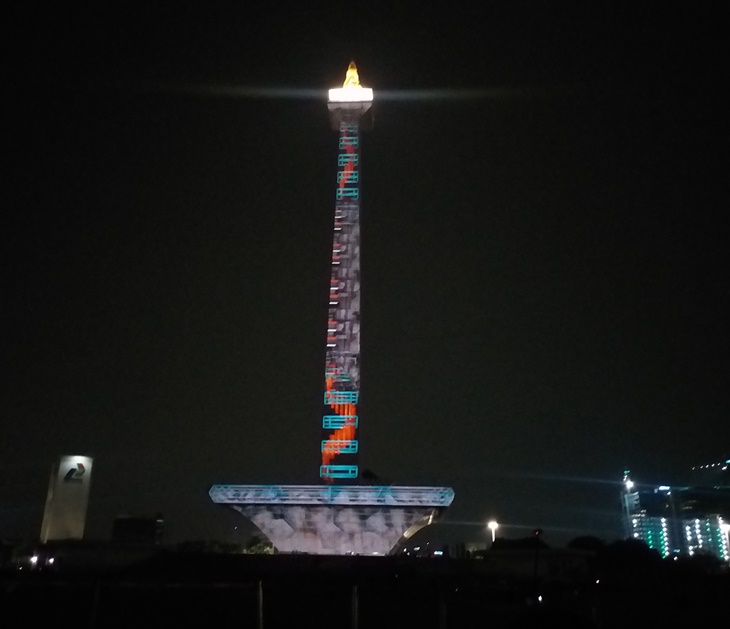 monas