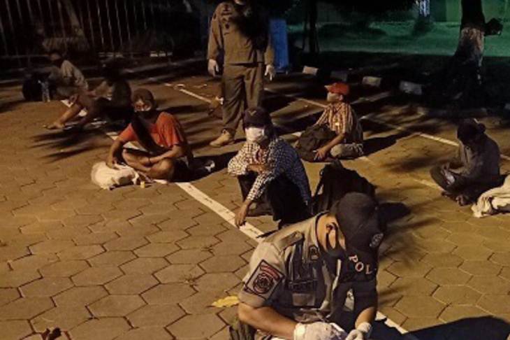 Ilustrasi penertiban gelandangan dan pengemis oleh Satpol PP Kota Yogyakarta (HO-Humas Pemkot Yogyakarta)
