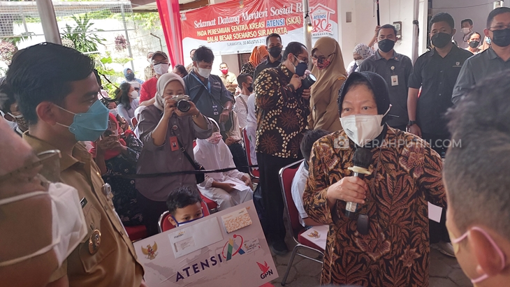 Kemarahan Risma Buahkan Hasil, Bansos 2.780 KPM Akhirnya Cair