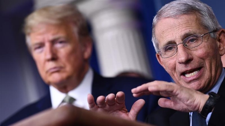 Donald Trump dan Dr. Anthony Fauci. (Foto: aljazeera)