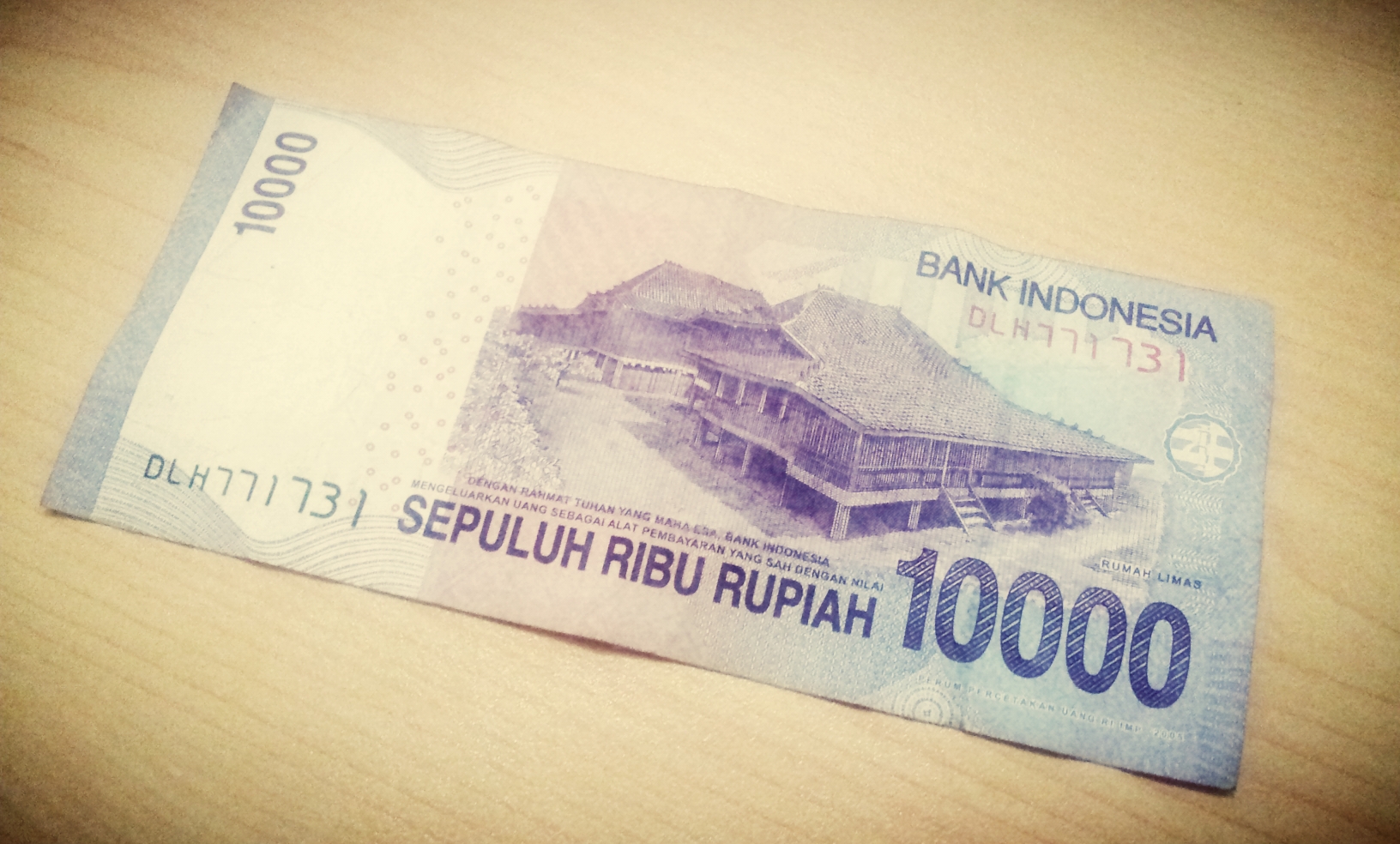 Perkuat Rupiah, Indonesia Butuh Mesin Produksi Devisa