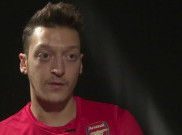 Ozil Rindu Sepakbola
