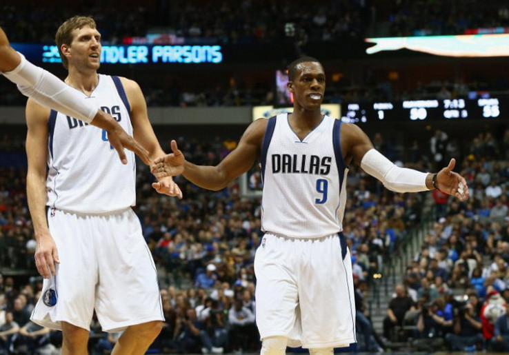 Sinar Ellis Butakan Debut Rondo